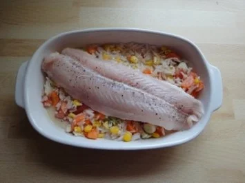 Rezept: Was macht der Fisch auf dem Gemüse??? Was macht der Fisch auf dem Gemüse??? - Rezept