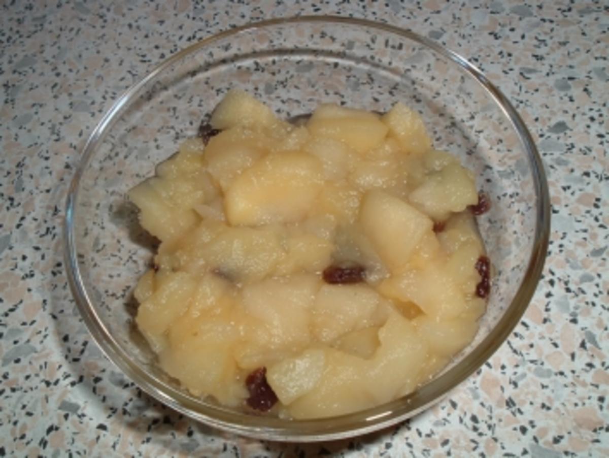 Apfelkompott mit Rosinen / Apfelmus - Rezept - kochbar.de