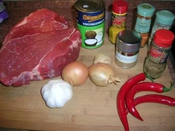 Indonesischer Schmortopf an Wildreis mit in Sesam geschwenkten großen langen Bohnen (Hauptgang zum G.... Menü - Rezept - Bild Nr. 3