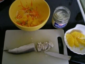 Rezept: Herings Salat - fruchtig und pikant Bild Nr. 4 Herings Salat - fruchtig und pikant - Rezept - Bild Nr. 4