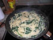 Nudeln mit Spinat-Soße - Rezept
