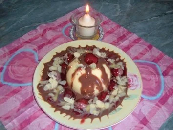 Dessert.........zum 1. Kochbargeburtstag.....von bergsee......und nachträglich für STINE....))))))) Bussiiiii - Rezept