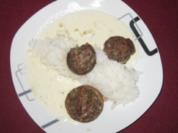 Rezept: Gefüllte Champignons in Sahne-Weißweinsoße Gefüllte Champignons in Sahne-Weißweinsoße - Rezept