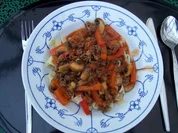 ScharferHackfleisch-Gemüse-Topf mit Nudeln - Rezept