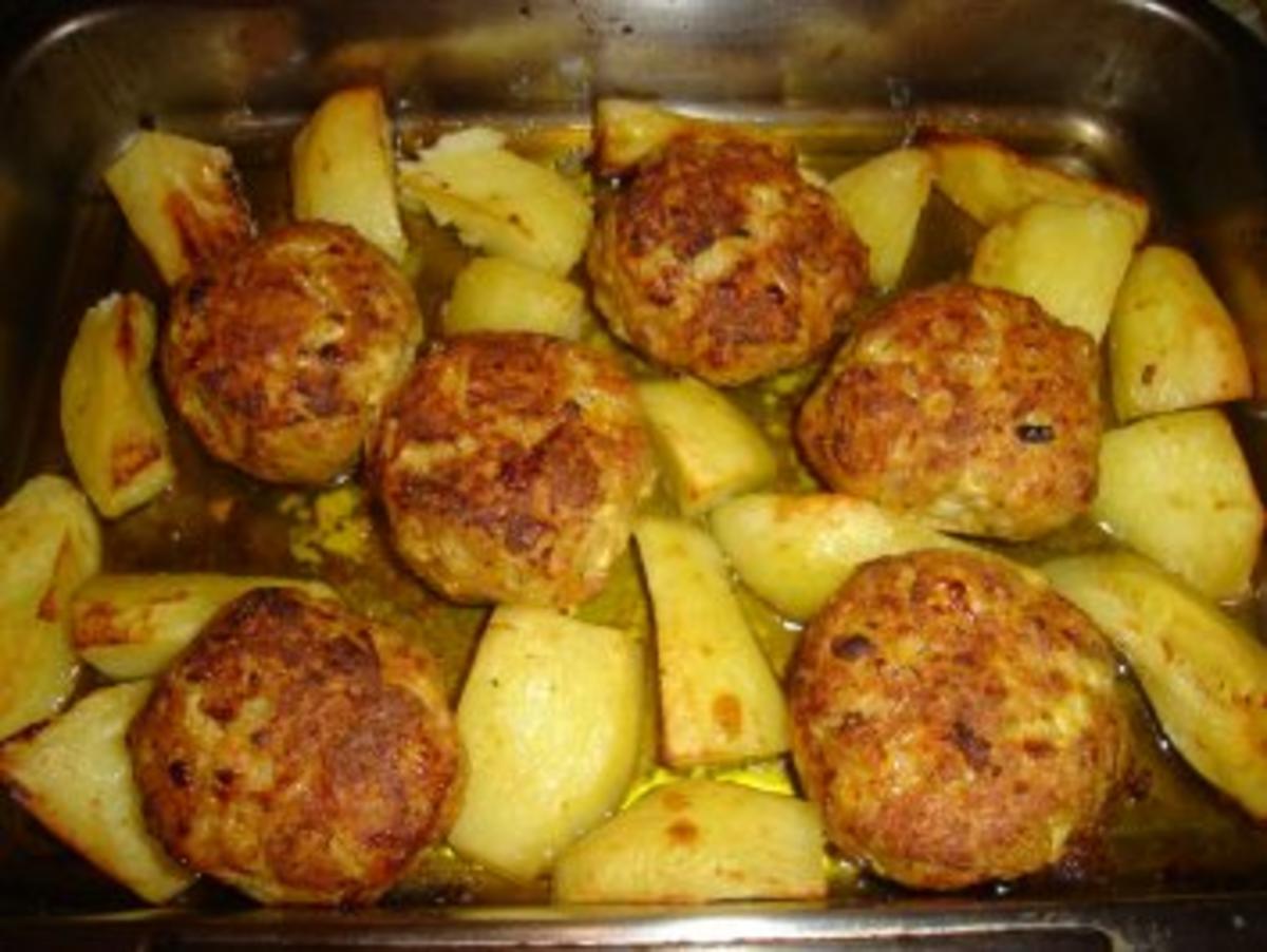 HACKBALLEN MIT KARTOFFELN IM OFEN - Rezept - kochbar.de