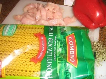 Rezept: Gratinierte Hähnchen-Nudeln Bild Nr. 4 Gratinierte Hähnchen-Nudeln - Rezept - Bild Nr. 4