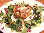 Kartoffelkörbchen mit Paprikakompott und Feldsalat - Rezept