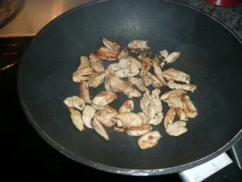 Rezept: SALAT/FLEISCH:Lauch-Ananas mit Hähnchenbrustfilet Bild Nr. 4 SALAT/FLEISCH:Lauch-Ananas mit Hähnchenbrustfilet - Rezept - Bild Nr. 4