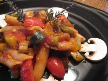 Mediteraner Nudelsalat - Rezept - Bild Nr. 2