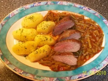 Rezept: Grüne Bohnen in Tomatensoße Grüne Bohnen in Tomatensoße - Rezept