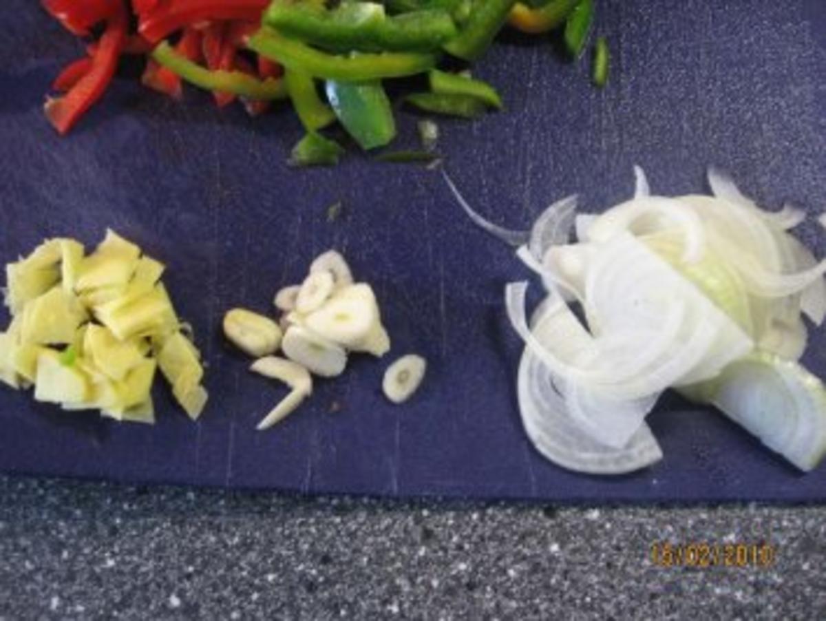 Gemüse-Wok mit Garnelen - Rezept - Bild Nr. 3