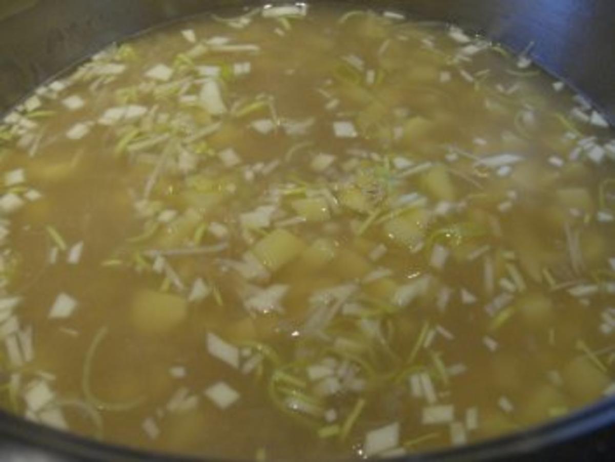 Suppe:  GRAUPENSUPPE .... mit Mettbällchen - Rezept - Bild Nr. 4