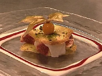 Rezept: Mandel-Orangen-Blätter mit Feigen und Joghurtsoße Mandel-Orangen-Blätter mit Feigen und Joghurtsoße - Rezept