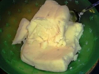 Entenbrust mit Preiselbeersoße an geschmortem Chicoree mit gefüllten Klösen - Rezept - Bild Nr. 2