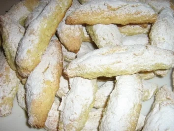 Rezept: Kokos Kipferl Kokos Kipferl - Rezept