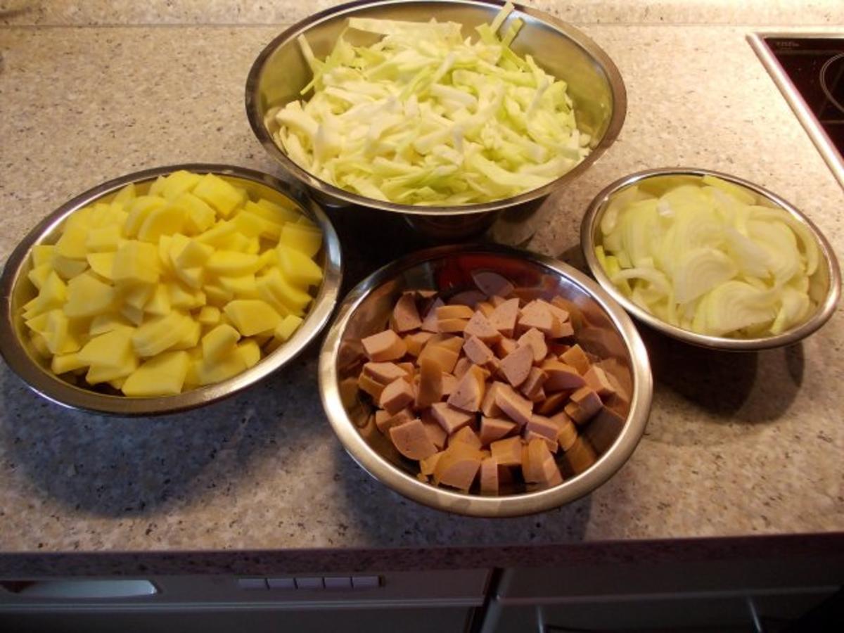 Kartoffel-Kraut-Auflauf mit Fleischwurst - Rezept - Bild Nr. 3