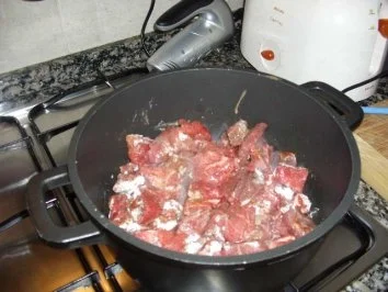 Gulasch nach Gerda`s Rezept - Rezept - Bild Nr. 2