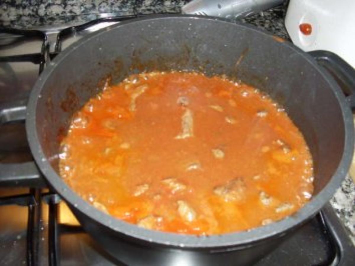 Gulasch nach Gerda`s Rezept - Rezept - Bild Nr. 4