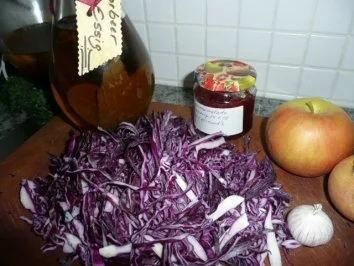HAUPTGERICHT/FLEISCH:Hackfleischpfanne mit Rotkohl - Rezept - Bild Nr. 2