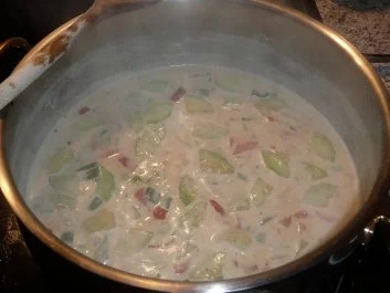 Rezept: Süppchen: Gurkensuppe Bild Nr. 2 Süppchen: Gurkensuppe - Rezept - Bild Nr. 2