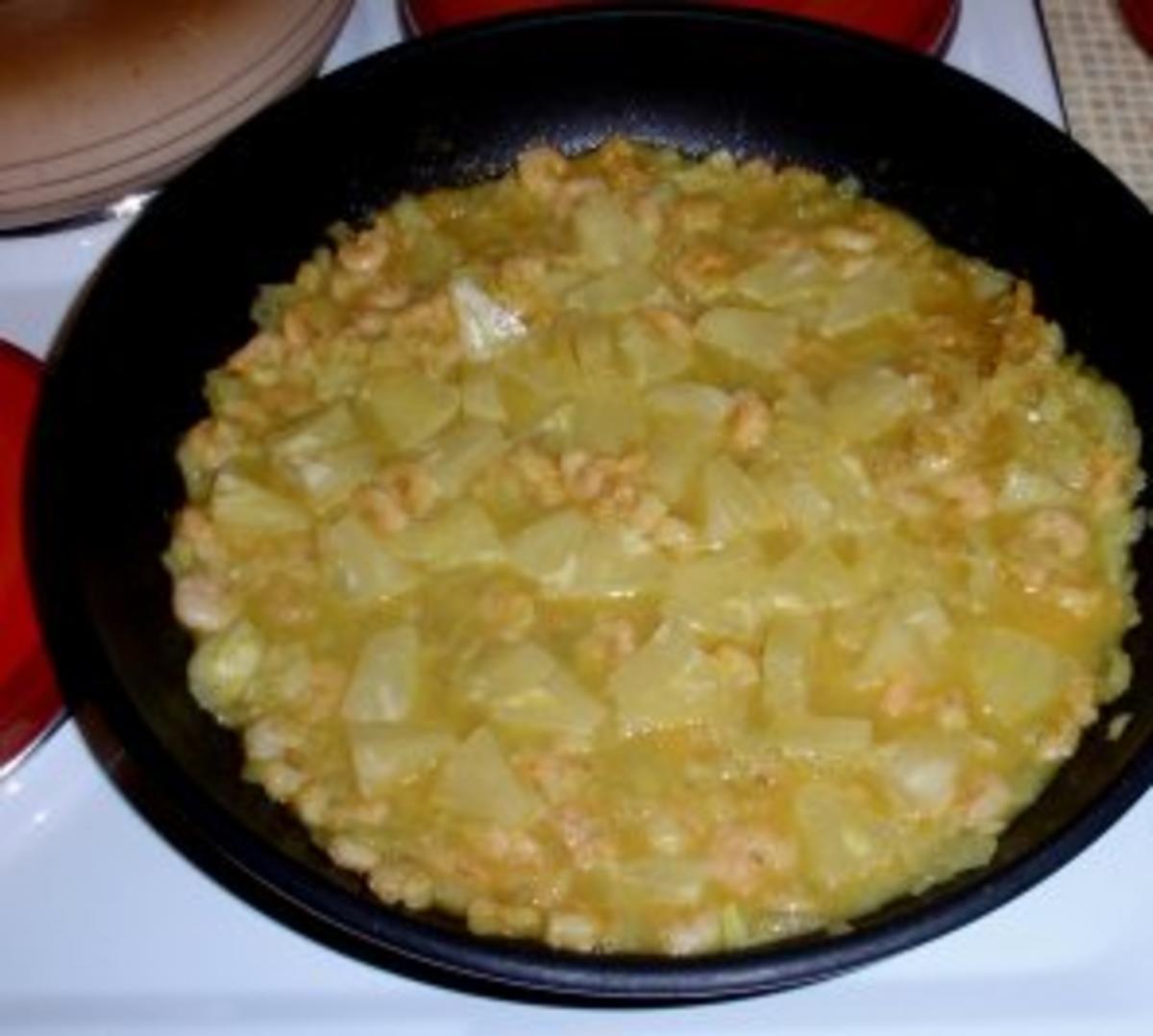 Nudeln tauchen in Tiefseegarnelen-Sahne-Ananas-Curry-Soße - Rezept - Bild Nr. 5