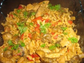 Chili-Hähnchentopf mit Gemüse und Penne - Rezept - Bild Nr. 6