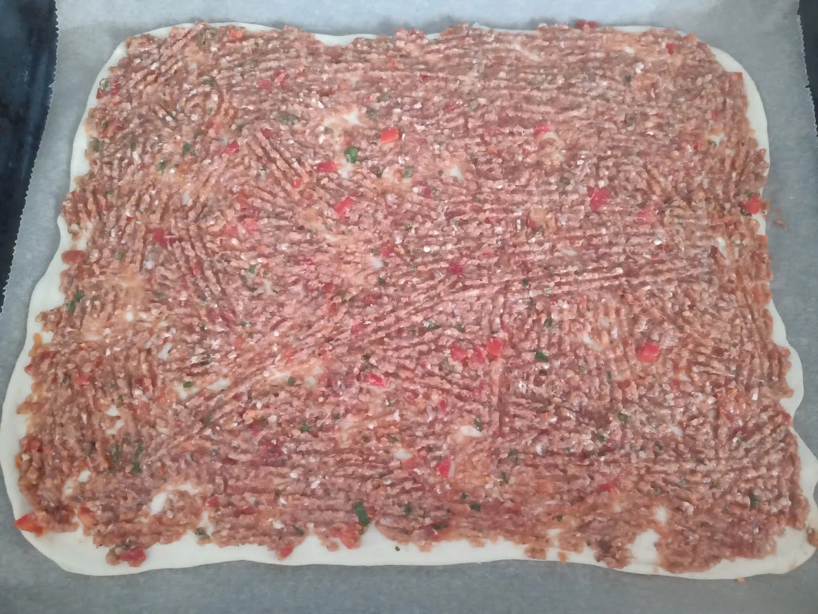 Rezept: Türkische Pizza Lahmacun Bild Nr. 9 Türkische Pizza Lahmacun - Rezept - Bild Nr. 9
