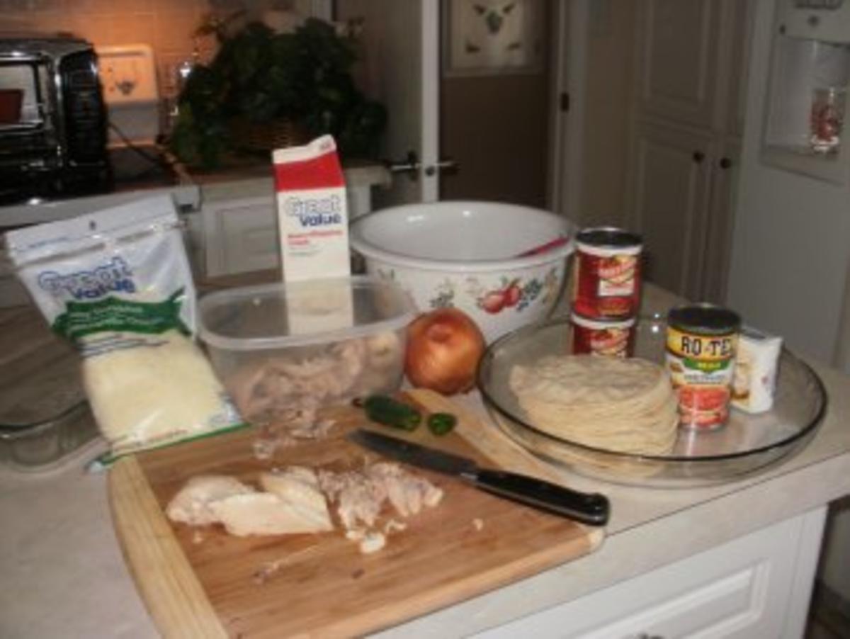 Huhn - Gebackene Enchiladas mit Huhn und Kaese  - Echt Amerikanisch mit Mexicanischen Geschmack- Ein gutes Familien Essen - Rezept - Bild Nr. 2