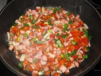 Rezept: Meine Ruck-Zuck -Nudel-Schafskäse-Pfanne Bild Nr. 3 Meine Ruck-Zuck -Nudel-Schafskäse-Pfanne - Rezept - Bild Nr. 3