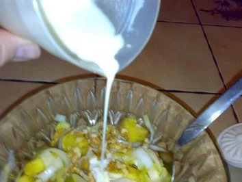 Rezept: Salat: Vitaminbömbchen mit Hüftgold Bild Nr. 3 Salat: Vitaminbömbchen mit Hüftgold - Rezept - Bild Nr. 3