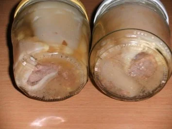 Rezept: Wursten: Schwartenröllchen mit Schweinemett Bild Nr. 2 Wursten: Schwartenröllchen mit Schweinemett - Rezept - Bild Nr. 2