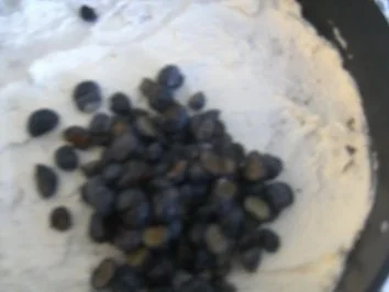 Sahnetorte  mit  fruchtiger  Knusperfüllung - Rezept - Bild Nr. 3