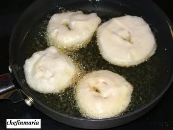 Rezept: Äpfel im Weinteig Bild Nr. 4 Äpfel im Weinteig - Rezept - Bild Nr. 4