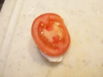 kleiner Snack - Tomate - Mozarella - Häppchen - Rezept - Bild Nr. 3