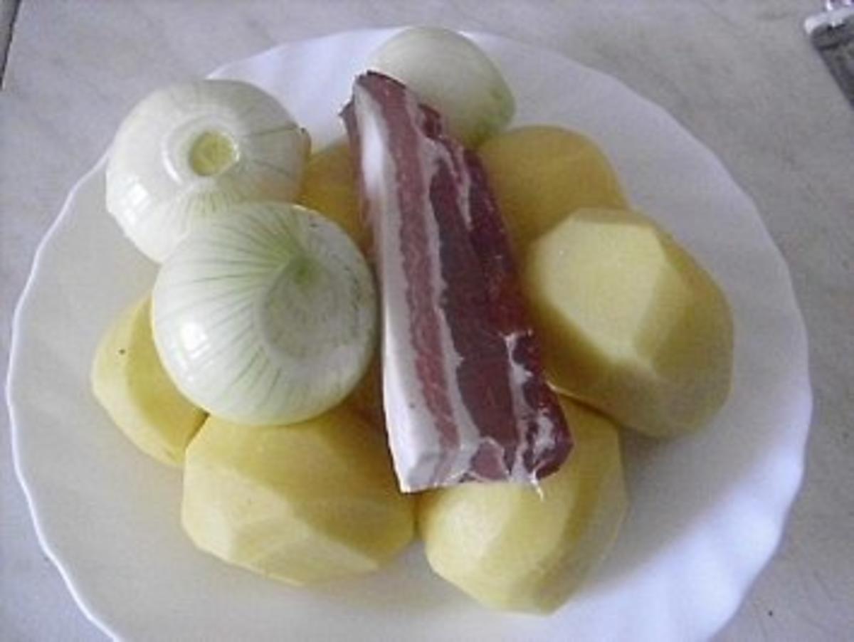 Deftiger Kartoffel-Auflauf ~ Hühnerschenkel ~ Erbsen - Rezept - Bild Nr. 3
