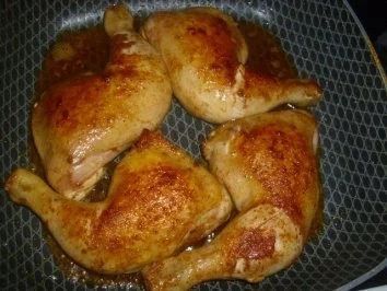 Deftiger Kartoffel-Auflauf ~ Hühnerschenkel ~ Erbsen - Rezept - Bild Nr. 7