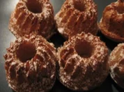 Fettarme Joghurt-Minigugelhüpfchen - Rezept