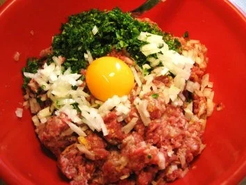 Rezept: Klopse in Meerrettichsoße ... Bild Nr. 2 Klopse in Meerrettichsoße ... - Rezept - Bild Nr. 2