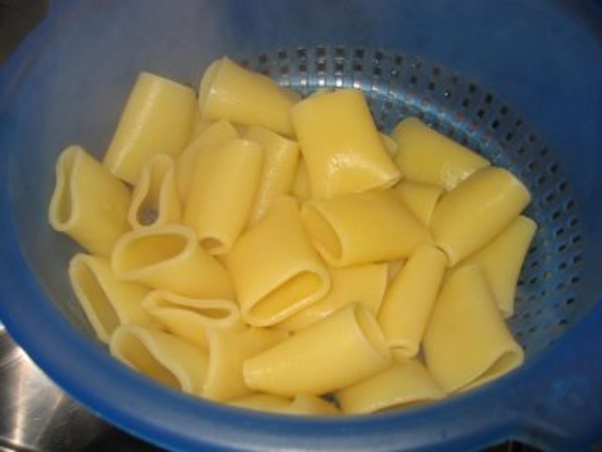 Auflauf: Gefüllte Pasta, überbacken! - Rezept - Bild Nr. 8