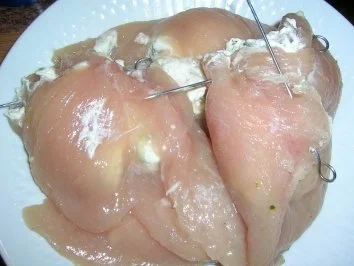 Gefüllte Hähnchenbrust in Ananassauce an Kartoffeltarte - Rezept - Bild Nr. 3