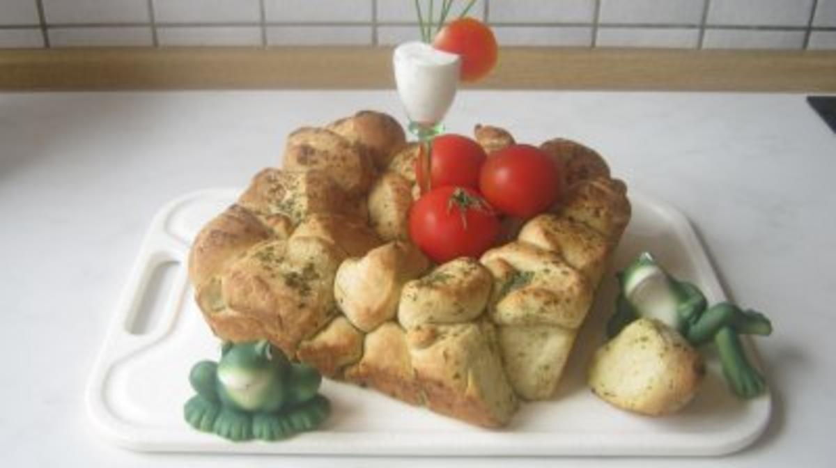 Bilder für Frühlings-Brötchenkranz - Rezept