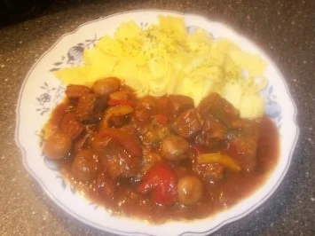 Aus dem Backofen - Gulasch - Rezept - Bild Nr. 5