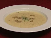 Getrüffeltes Kartoffelsüppchen (Anna-Maria Zimmermann) - Rezept