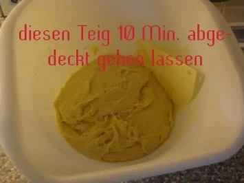 Rezept: Dampfnudeln oder auf Bayrisch "Aufgangene" Bild Nr. 2 Dampfnudeln oder auf Bayrisch "Aufgangene" - Rezept - Bild Nr. 2