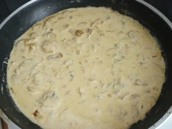 Hähnchenbrust mit Bacon und Champignon - Käse - Soße - Rezept - Bild Nr. 4