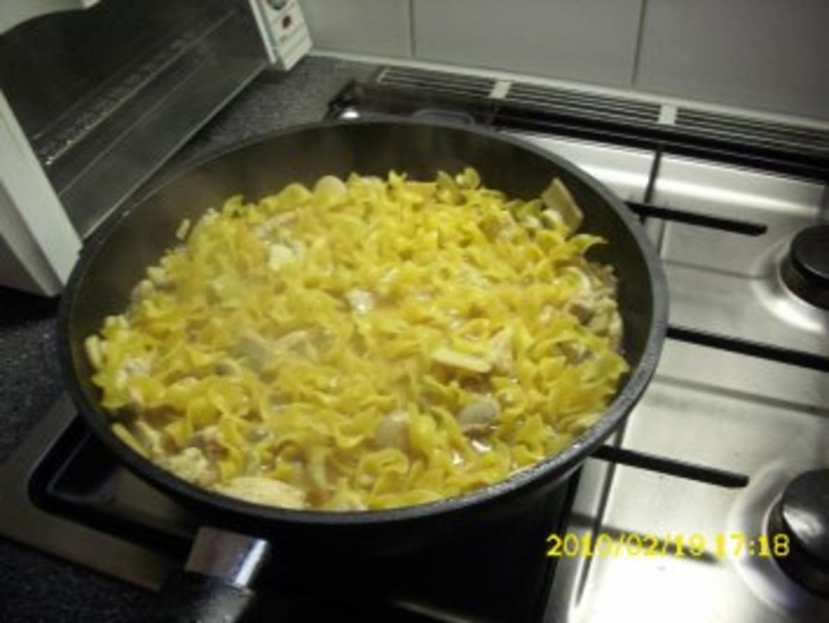 Hahnchen-Nudel-Pfanne - Rezept - Bild Nr. 3