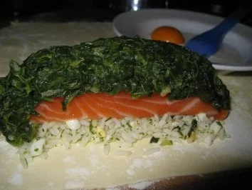 Rezept: Gefüllter Blätterteigfisch Bild Nr. 6 Gefüllter Blätterteigfisch - Rezept - Bild Nr. 6