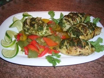 Gefüllte Kalamare "Tanger Art" mit geschmorten Paprika - Rezept - Bild Nr. 2