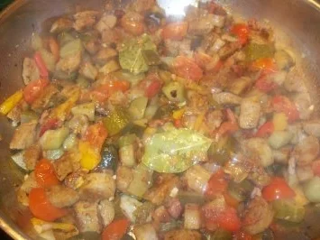 Wurstgulasch schön deftig - Rezept - Bild Nr. 8