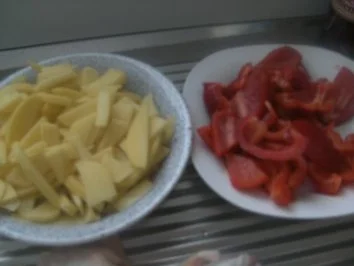 Hähnchenkeulen im Paprika-Sahne -Bett - Rezept - Bild Nr. 4